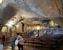 Gruta de Monte Sant'Angelo, Gargano,